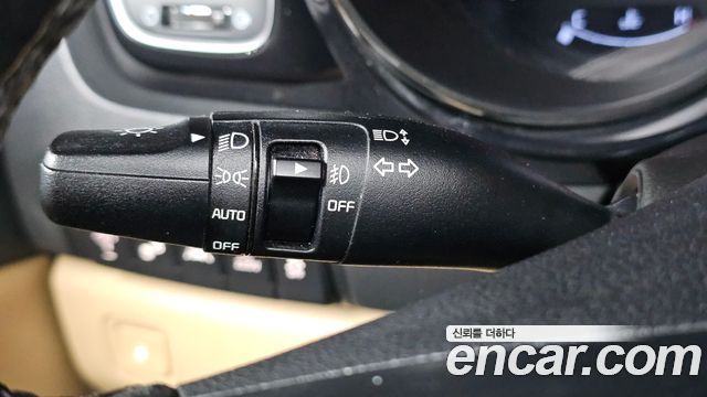 Kia Carnival 9-seater Noblesse 2017 — фото 30