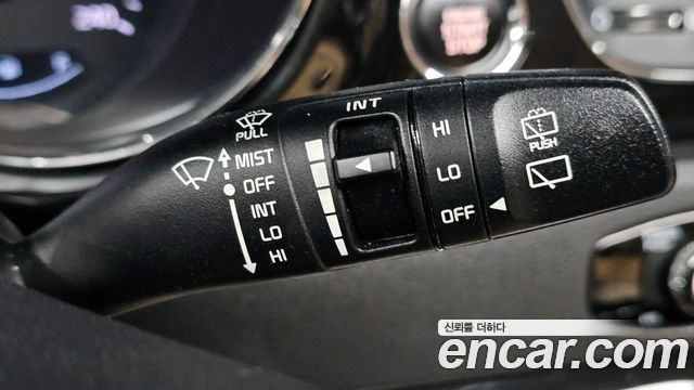 Kia Carnival 9-seater Noblesse 2017 — фото 31