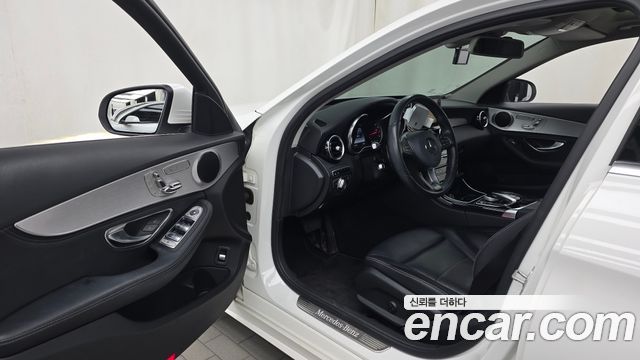 Mercedes-Benz C-Class (W205) C200 Avantgarde 2016 — фото 10
