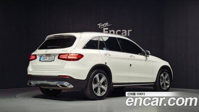 Mercedes-Benz GLC-Class (X253) GLC300 4MATIC 2019 — фото 2