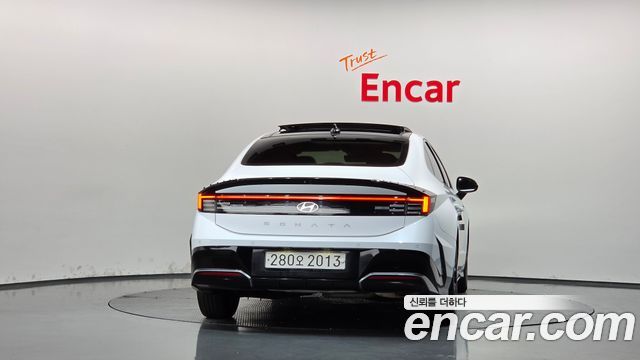 Hyundai Sonata The Edge (DN8) 2.0 Exclusive 2024 — фото 4