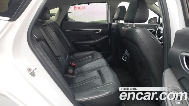 Hyundai Sonata The Edge (DN8) 2.0 Exclusive 2024 — фото 11