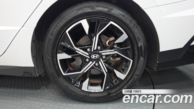 Hyundai Sonata The Edge (DN8) 2.0 Exclusive 2024 — фото 21