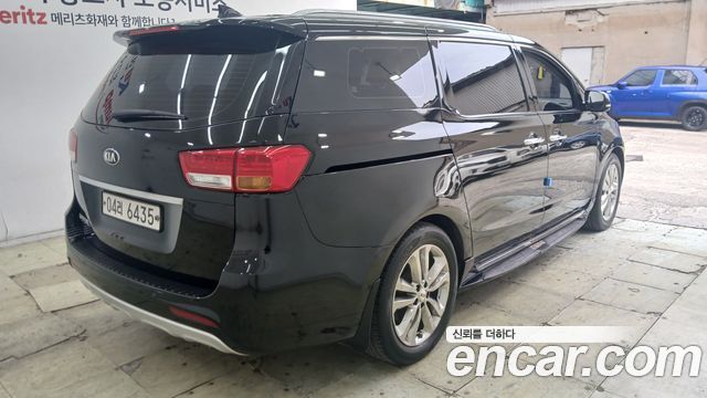 Kia Carnival 9-Seater Noblesse Special 2018 — фото 24