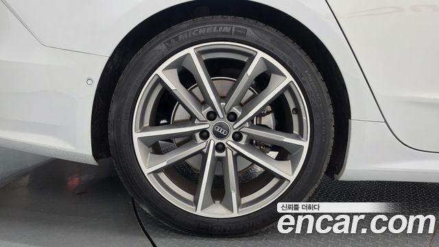 Audi A7 (4K) 55 TFSI Quattro Premium 2020 — фото 5