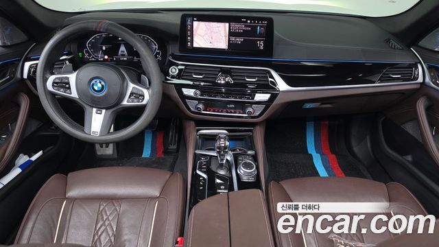 BMW 5 Series (G30) 530e M Sport 2022 — фото 7