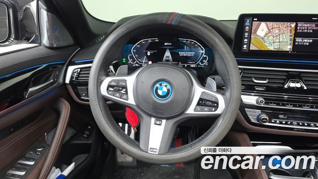 BMW 5 Series (G30) 530e M Sport 2022 — фото 13