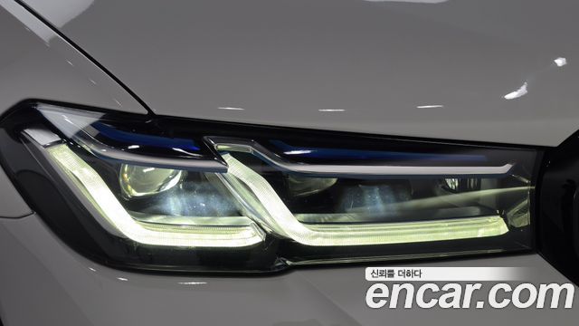 BMW 5 Series (G30) 530e M Sport 2022 — фото 22