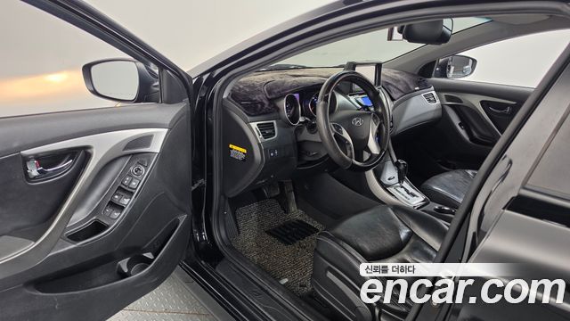 Hyundai Avante (MD) M16 GDI Premier 2012 — фото 10