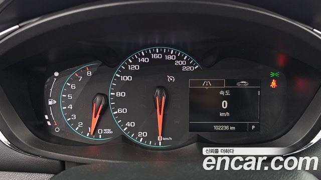 Chevrolet Trax 1.4 Premier 2018 — фото 8