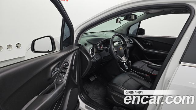 Chevrolet Trax 1.4 Premier 2018 — фото 10
