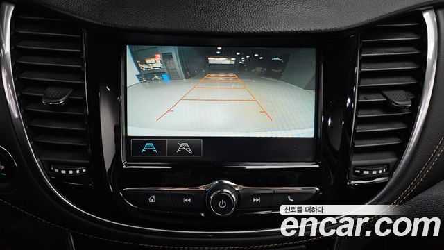 Chevrolet Trax 1.4 Premier 2018 — фото 15