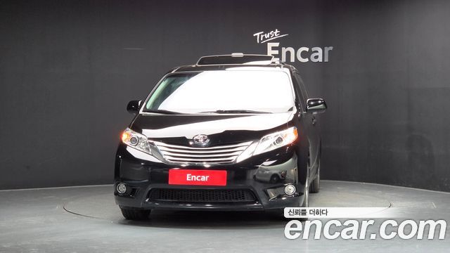 Toyota Sienna 3.5 AWD 2014 — фото 3