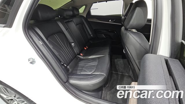 Kia K5 Hybrid (III) Signature 2020 — фото 11