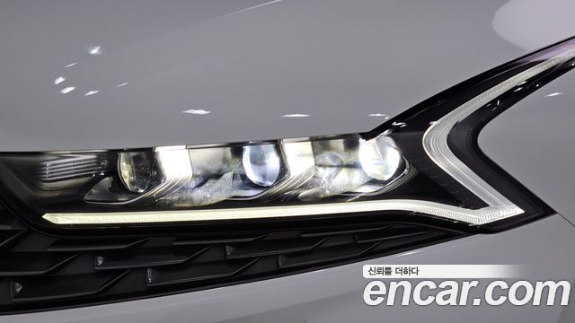 Kia K5 Hybrid (III) Signature 2020 — фото 22