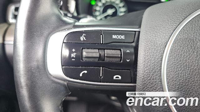 Kia K5 Hybrid (III) Signature 2020 — фото 28