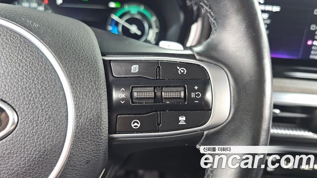 Kia K5 Hybrid (III) Signature 2020 — фото 29