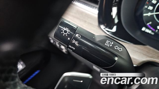 Kia K5 Hybrid (III) Signature 2020 — фото 30
