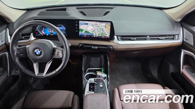 BMW X1 (U11) xDrive 20i xLine 2024 — фото 7