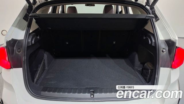 BMW X1 (U11) xDrive 20i xLine 2024 — фото 18