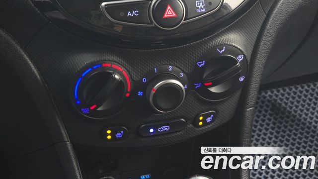 Hyundai Accent (New) 1.4 VVT Smart Special 2019 — фото 19