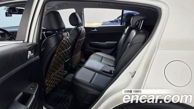 Kia Sportage (IV) Diesel 1.7 2wd Noblesse 2018 — фото 11