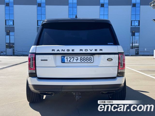 Land Rover Range Rover (IV) 4.4 SDV8 AB LWB DIESEL 2019 — фото 7