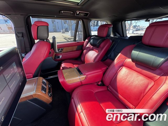 Land Rover Range Rover (IV) 4.4 SDV8 AB LWB DIESEL 2019 — фото 22