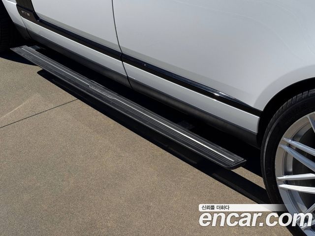 Land Rover Range Rover (IV) 4.4 SDV8 AB LWB DIESEL 2019 — фото 24