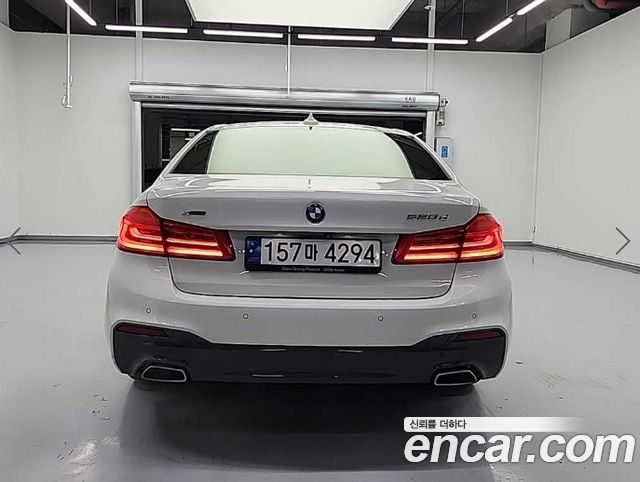 BMW 5 Series (G30) 520d xDrive M Sport Package Plus 2019 — фото 3