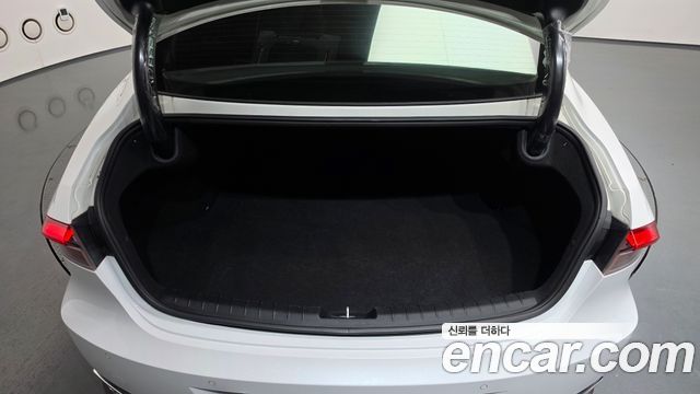 Hyundai Grandeur (IG) 2.5 Premium 2020 — фото 18