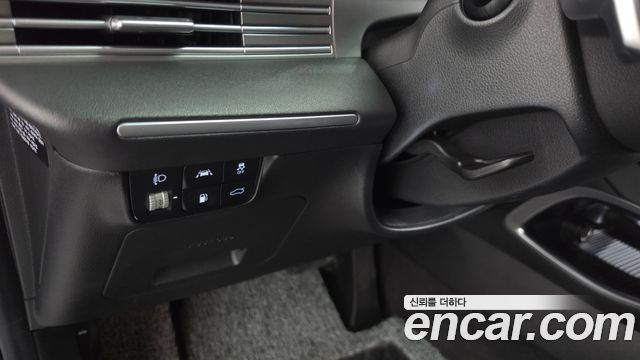 Hyundai Grandeur (IG) 2.5 Premium 2020 — фото 20