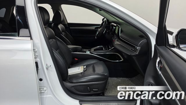 Hyundai Grandeur (IG) 2.5 Premium 2020 — фото 26
