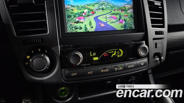 KG Mobility (SsangYong) Korando Turismo 4WD TX 9-seater 2017 — фото 19