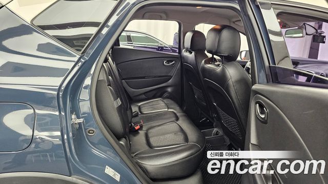 Renault Korea QM3 RE 2018 — фото 12