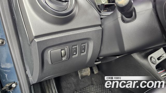 Renault Korea QM3 RE 2018 — фото 16