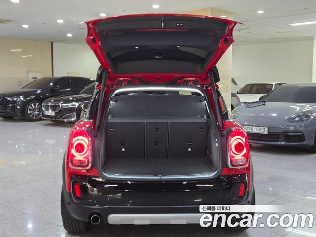 MINI Cooper D Countryman ALL4 HIGH 2nd 2017 — фото 21