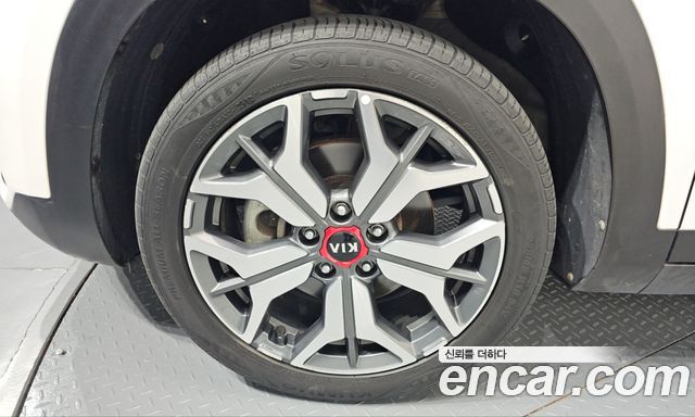 Kia Seltos Gasoline 1.6 Turbo 2WD Signature 2021 — фото 5
