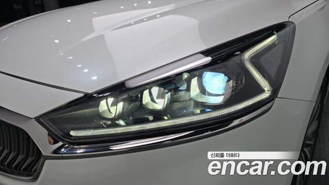 Kia K7 2.4 GDI Limited 2017 — фото 22
