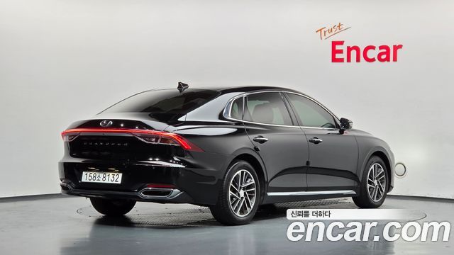 Hyundai Grandeur (IG) 2.5 Premium Choice 2021 — фото 2