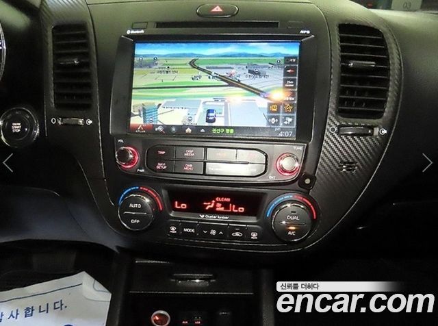 Kia K3 Diesel Noblesse 2014 — фото 15