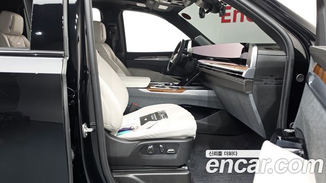 Cadillac Escalade (V) 6.2 ESV ESV Sports Platinum 2025 — фото 26