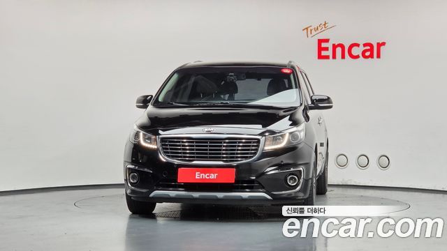 Kia Carnival 9-seater Luxury 2016 — фото 3