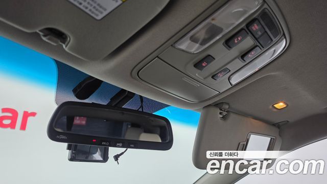 Kia Carnival 9-seater Luxury 2016 — фото 18