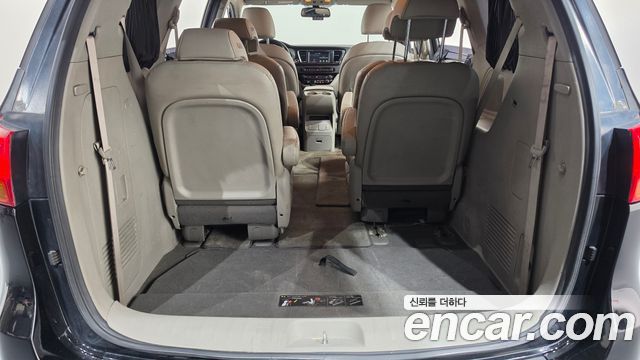 Kia Carnival 9-seater Luxury 2016 — фото 20