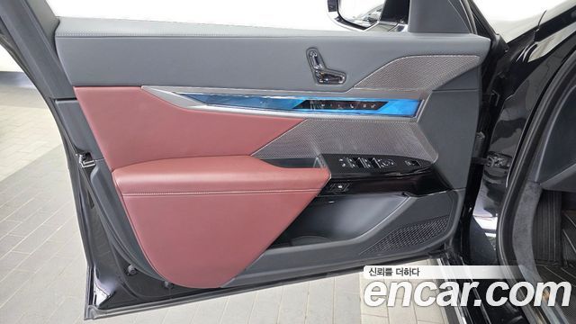 BMW 7 Series (G70) 740i sDrive M Sport 2023 — фото 24