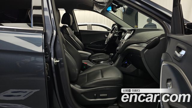 Hyundai Santa Fe The Prime Diesel 2.0 2WD Premium 2016 — фото 11