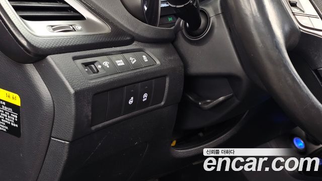 Hyundai Santa Fe The Prime Diesel 2.0 2WD Premium 2016 — фото 16