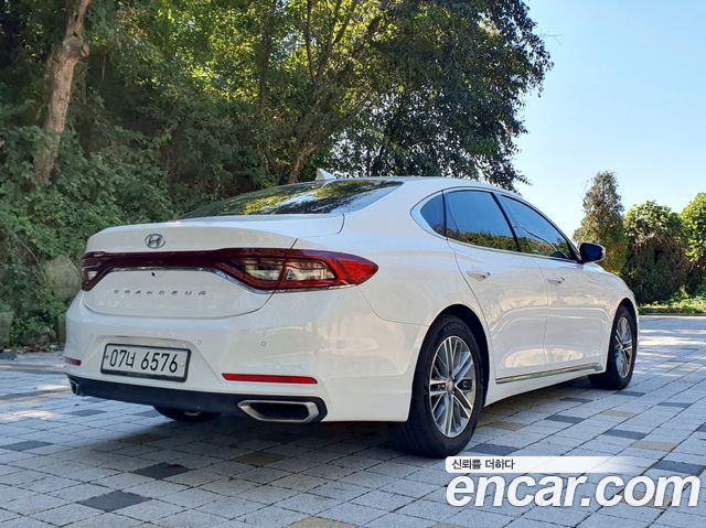 Hyundai Grandeur (IG) 2.4 Modern 2018 — фото 2
