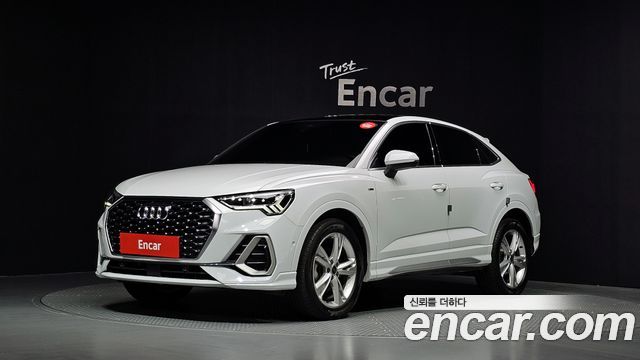 Audi Q3 (F3) 35 TDI Premium Sportback
